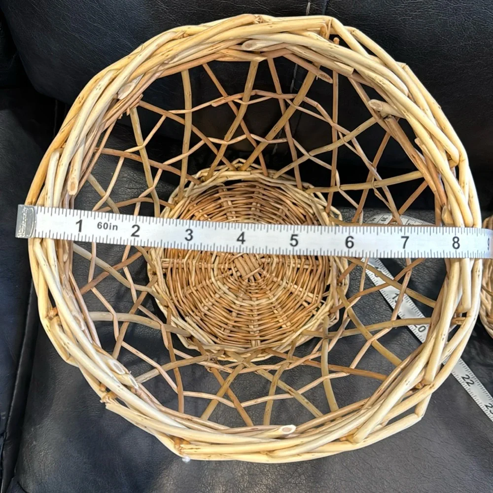 2 small baskets. Can be used for anything! Plants, garbage pail, gift basket!